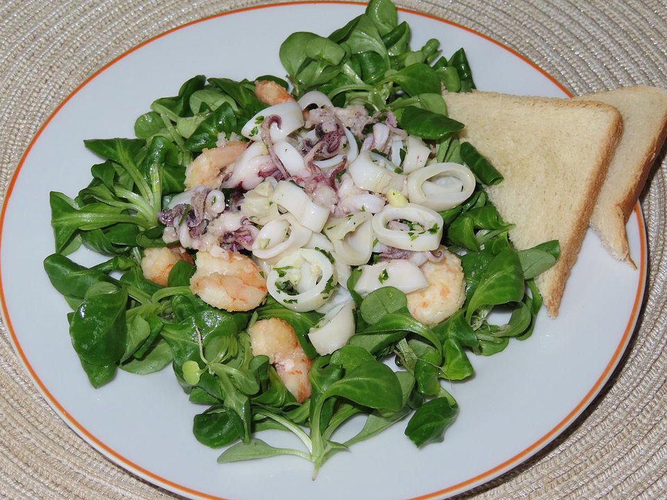 Sepia - Salat mit Knoblauch und Petersilie von monimahoni0905| Chefkoch