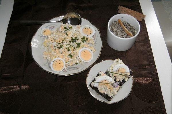 Eiersalat mit Schnittlauch von Yemaja18 | Chefkoch