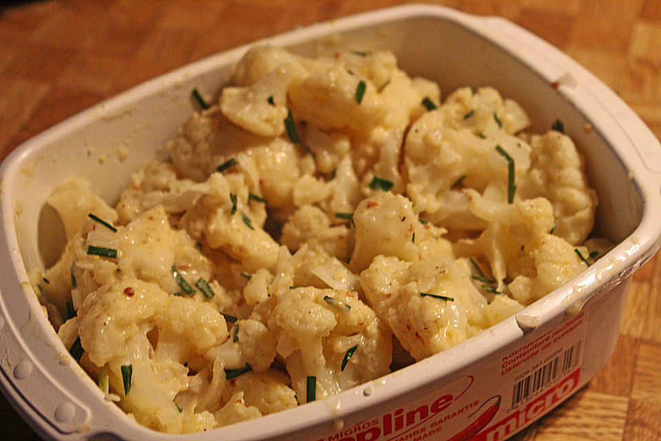 Blumenkohlsalat mit Curry