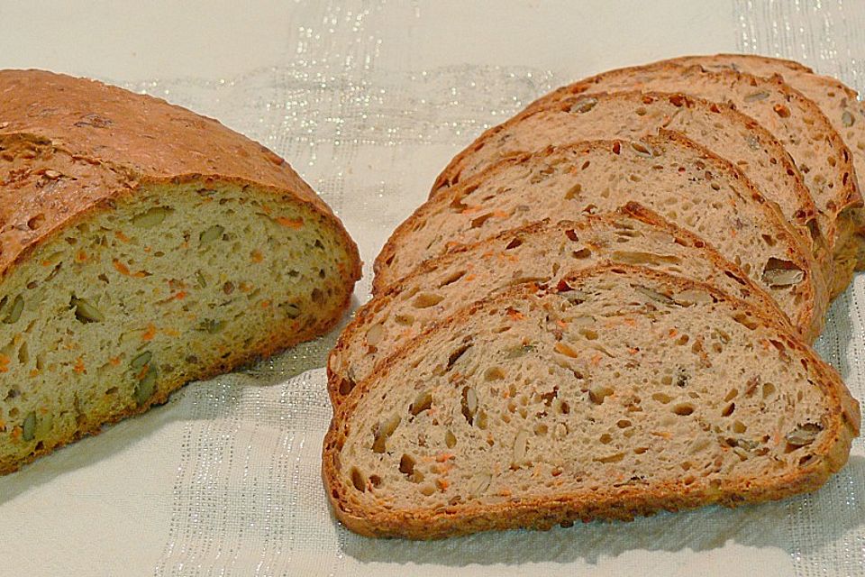 Kürbiskern - Karottenbrot