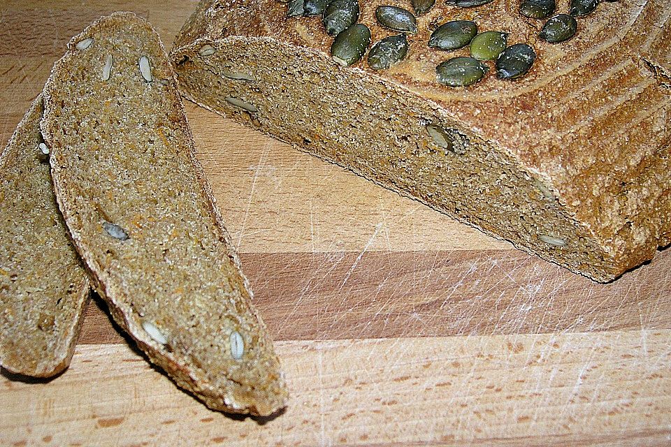 Kürbiskern - Karottenbrot