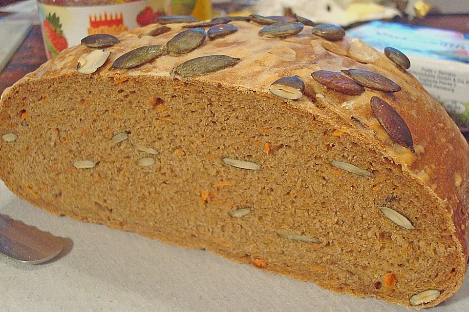 Kürbiskern - Karottenbrot