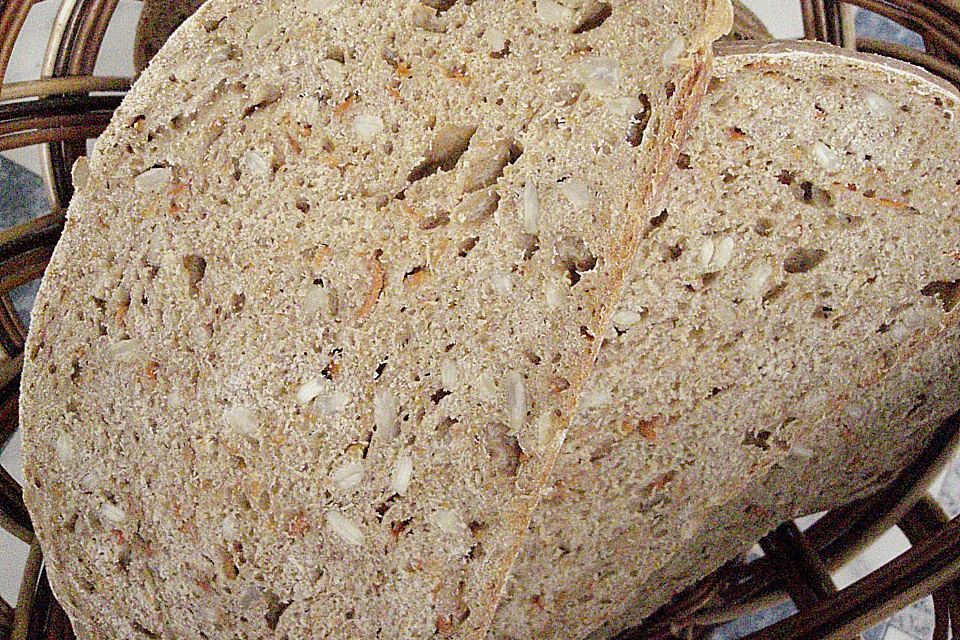 Kürbiskern - Karottenbrot