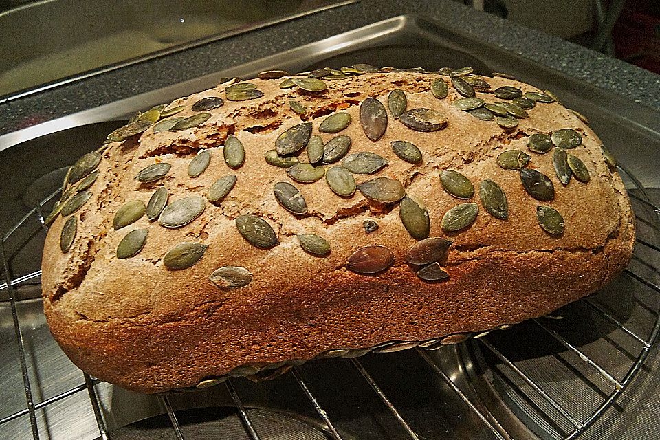 Kürbiskern - Karottenbrot