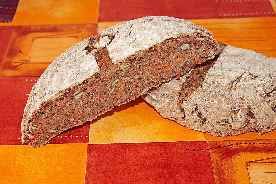 Kürbiskern - Karottenbrot