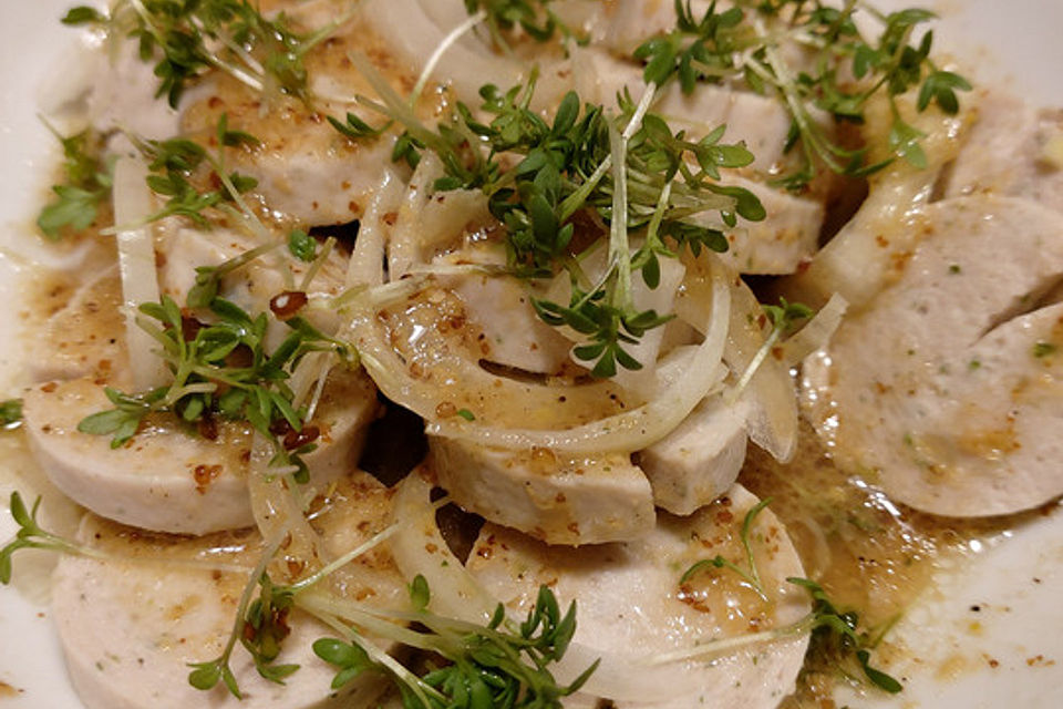 Bayerischer Weißwurst - Salat