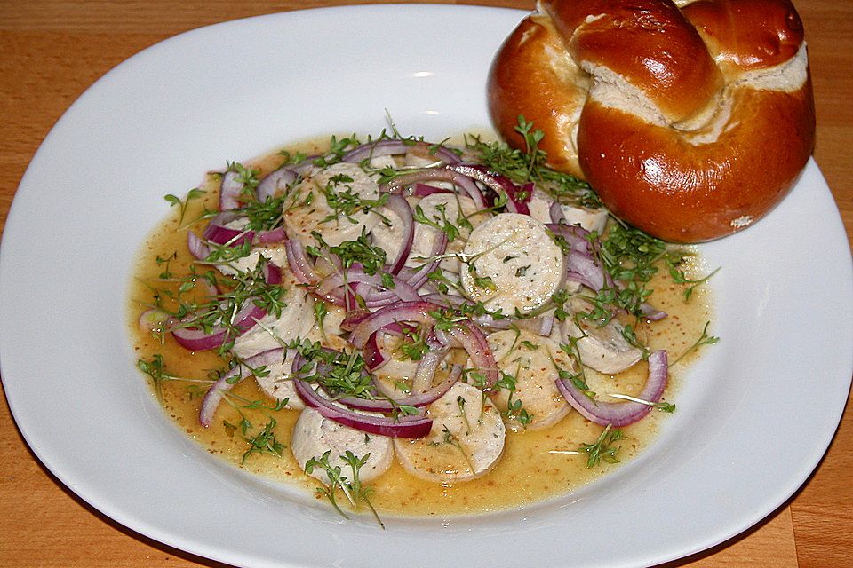 Bayerischer Weißwurst - Salat