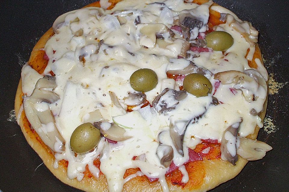 Pfannen-Pizza