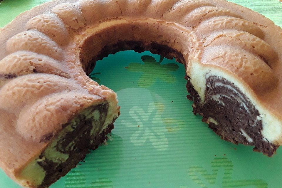 Marmorkuchen nach Rezept des Hauses