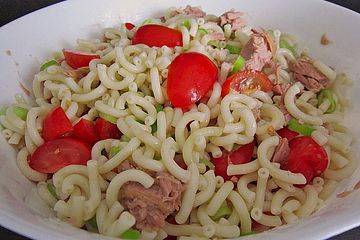 Gabelspaghetti - Salat
