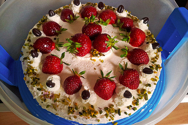 Erdbeer - Joghurette - Torte von monimahoni0905| Chefkoch