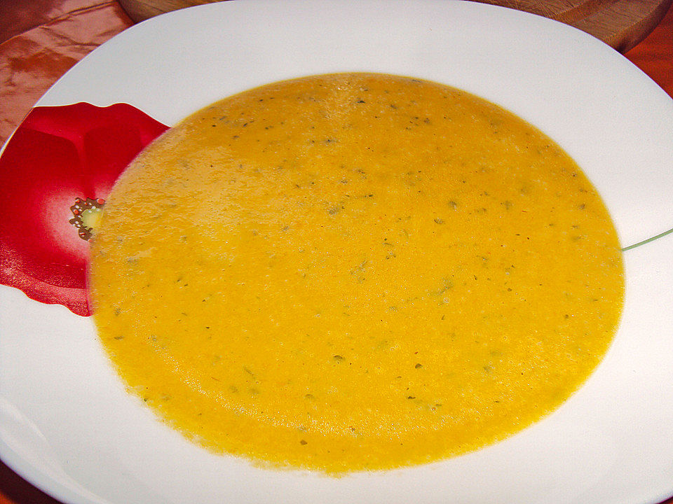 Karottensuppe mit Lauch von christinaambs| Chefkoch