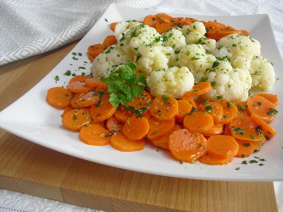 Blumenkohl - Möhren - Salatplatte von elanda| Chefkoch