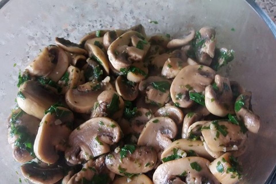 Eingelegte Champignons