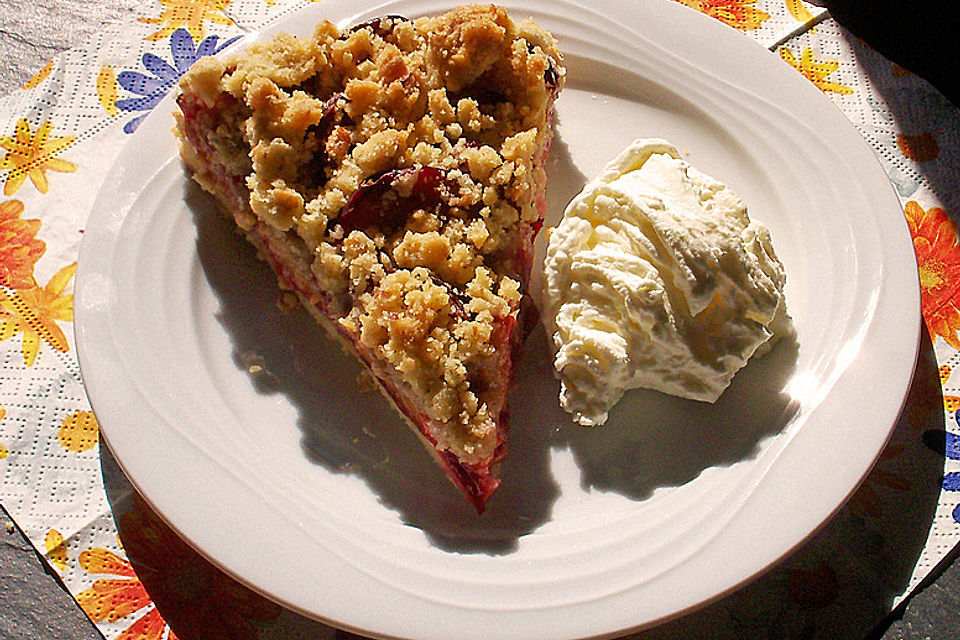 Zwetschgenkuchen mit Walnuss - Streuseln