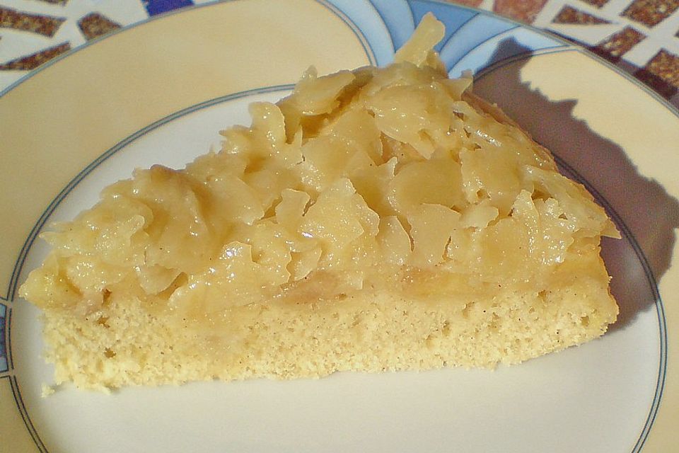 Apfel - Mandel - Kuchen mit Eierlikör