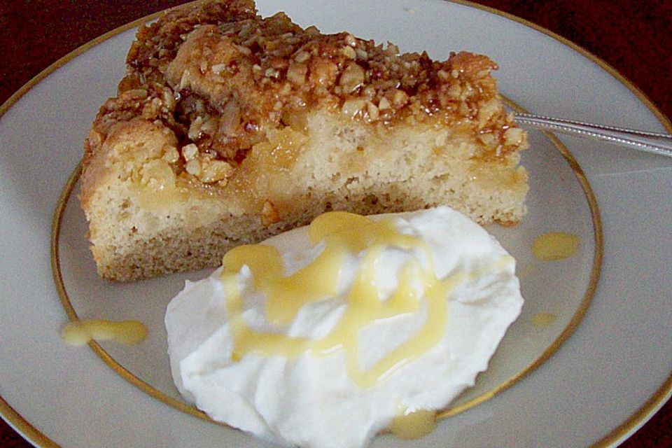 Apfel - Mandel - Kuchen mit Eierlikör