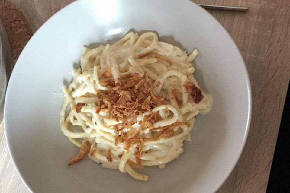 Cremige Käsespätzle