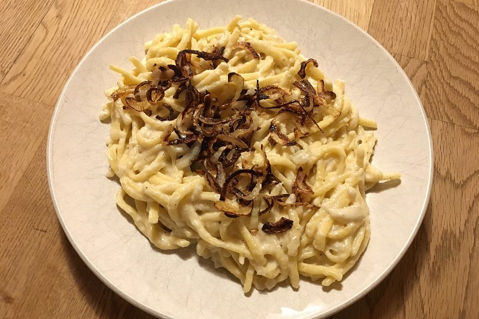 Cremige Käsespätzle