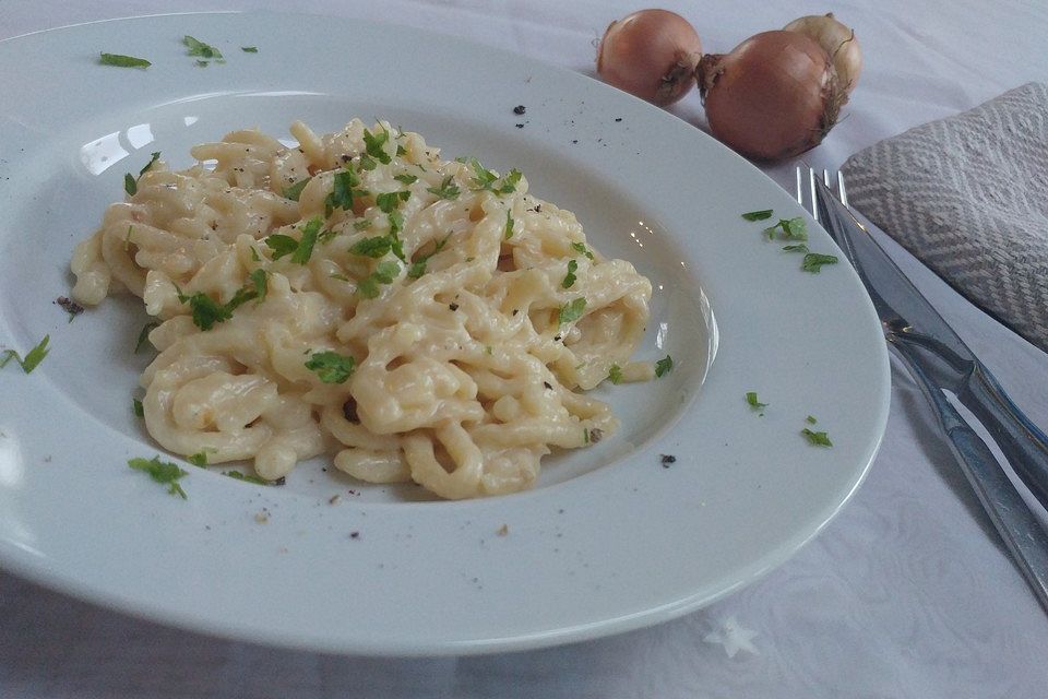 Cremige Käsespätzle