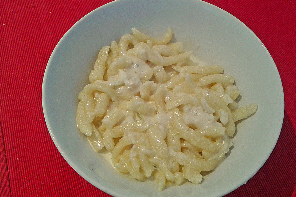 Cremige Käsespätzle