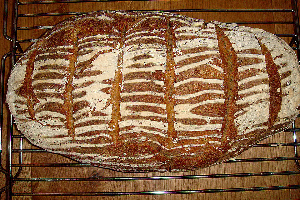 Eikos Roggenmischbrot mit Sauerteig