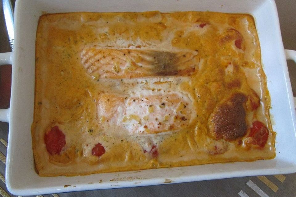 Tomaten - Lachs - Sahnesoße