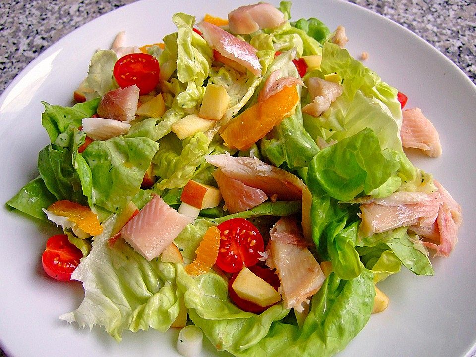Salat mit Forellenfilet nach Laura von Laura132| Chefkoch