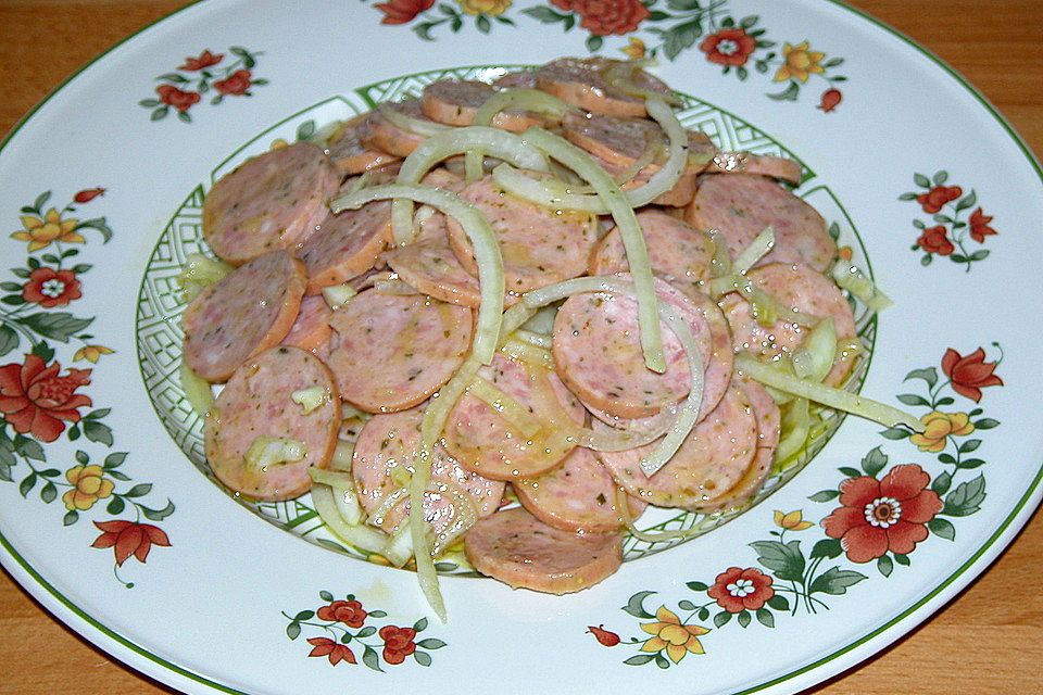 Wurstsalat bayerische Art Wurstsalat bayerische Art