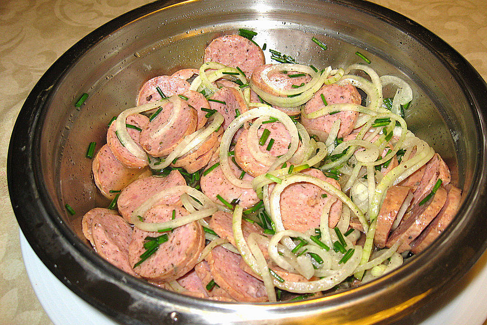Wurstsalat bayerische Art Wurstsalat bayerische Art
