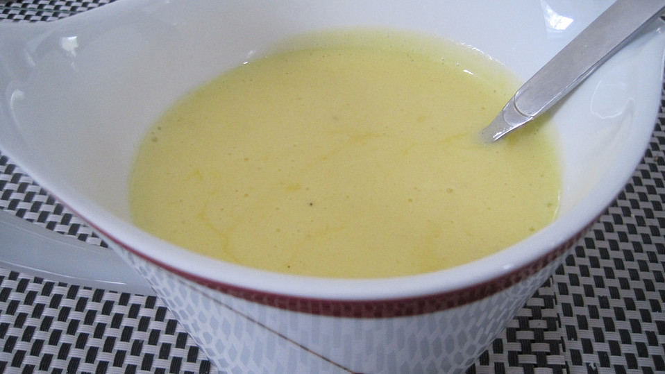 Wunderbar cremige Sauce Hollandaise (selbst gemacht) von PowidlMassaker
