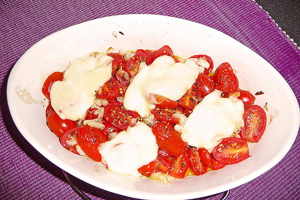 Überbackene Tomaten mit Mozzarella