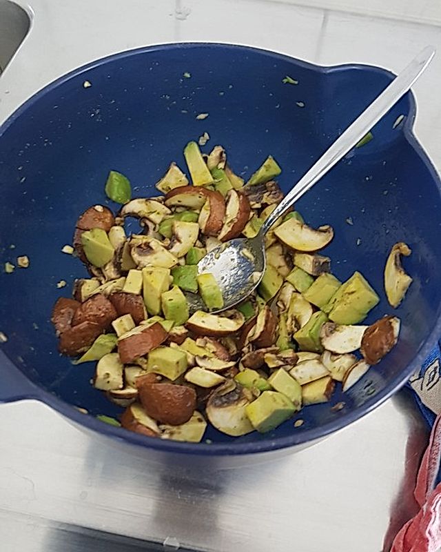 Avocado - Champignon - Salat