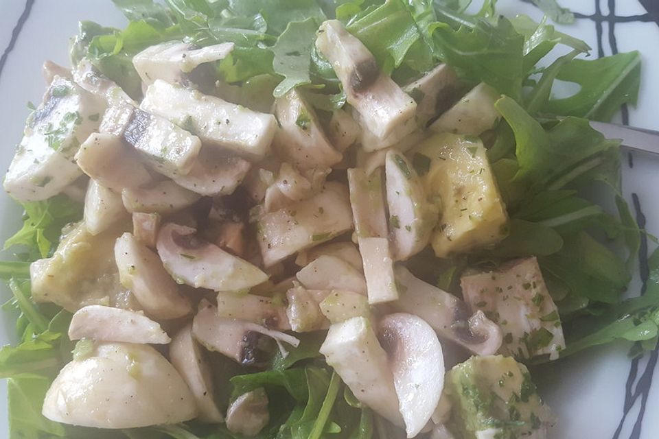 Avocado - Champignon - Salat