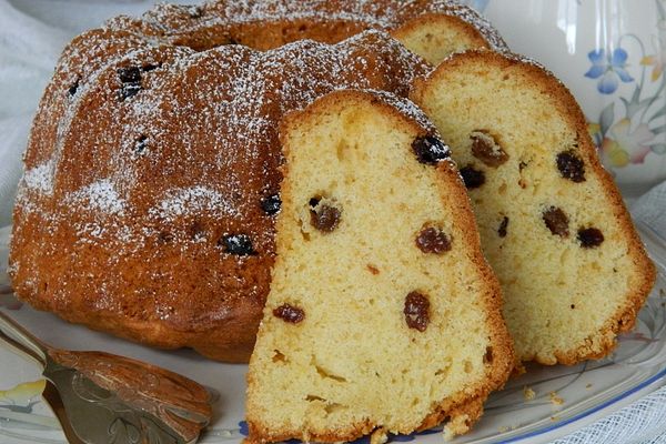 Vanille - Rosinen - Kuchen von kälbi | Chefkoch