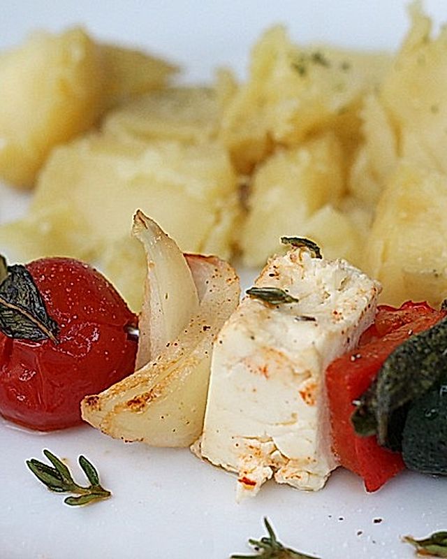 Feta-Gemüse-Grillspieße mit Salbei