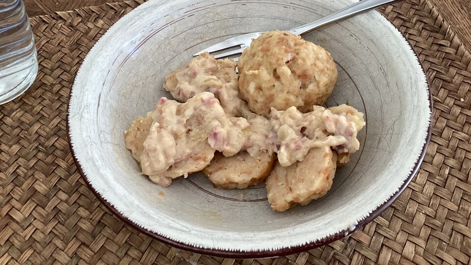 Zwiebel - Speck - Sauce von Blondeskind