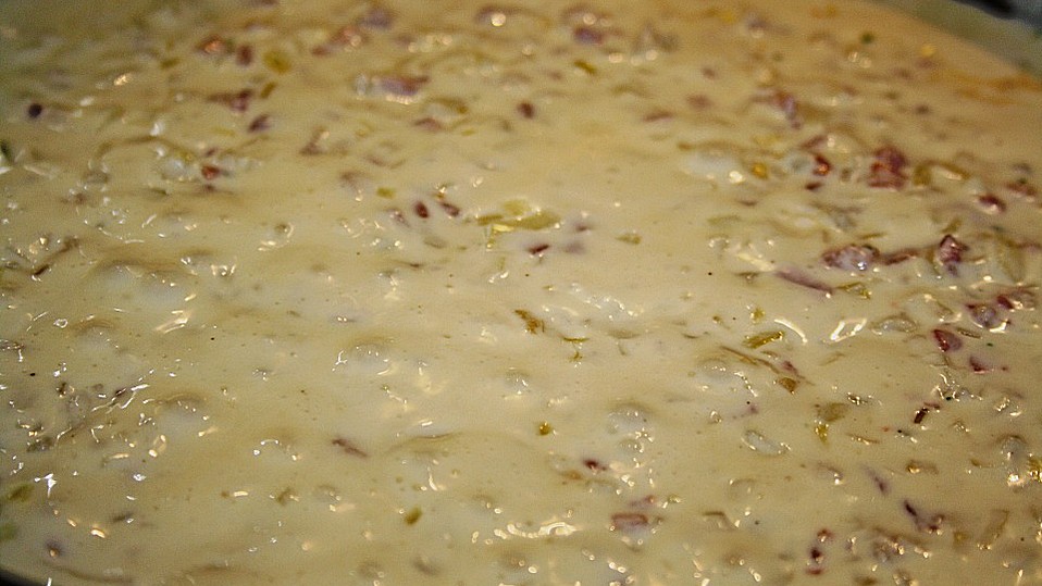 Zwiebel - Speck - Sauce von Blondeskind