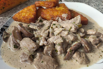 Zurcher Kalbsgeschnetzeltes Mit Kartoffelrosti Von Krollock Chefkoch