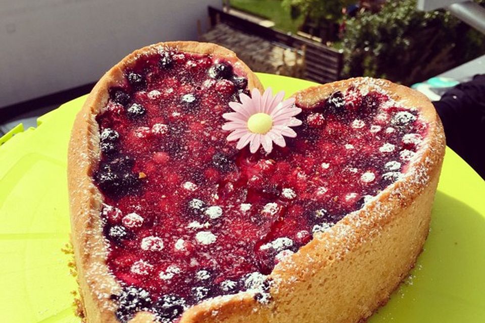 Fruchtiger Beeren - Vanille - Kuchen