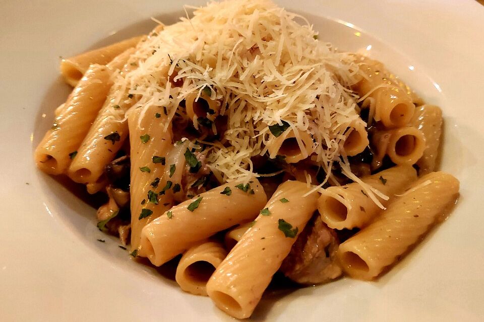 Penne mit Champignons