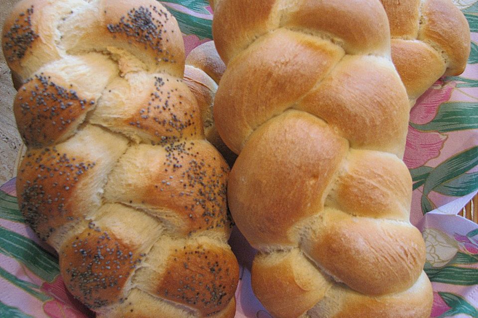 Grundrezept helle Weizenbrötchen