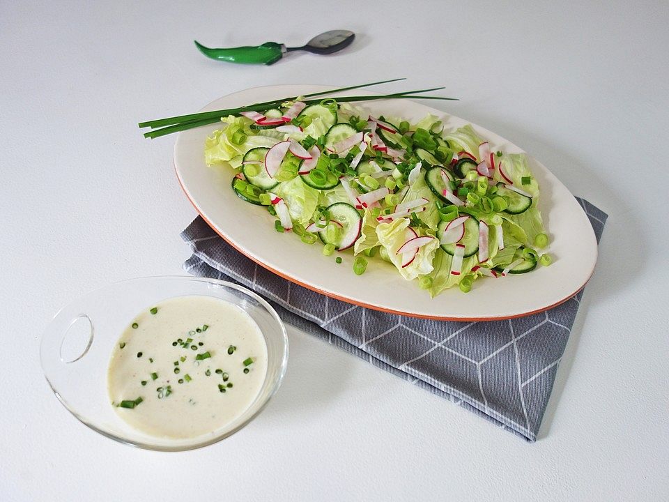 Salat mit Joghurtdressing von Chrissy79| Chefkoch