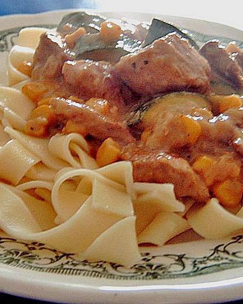 Schweinegulasch Rezepte - die besten Rezepte 2024 | Chefkoch