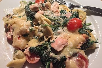 Tortellini Gratiniert Mit Lachs Und Spinat Von Oebbel Chefkoch 