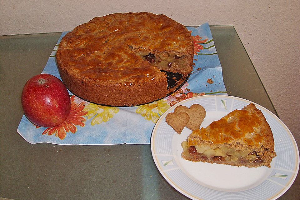 Gedeckter Apfelkuchen nach Uromas Art