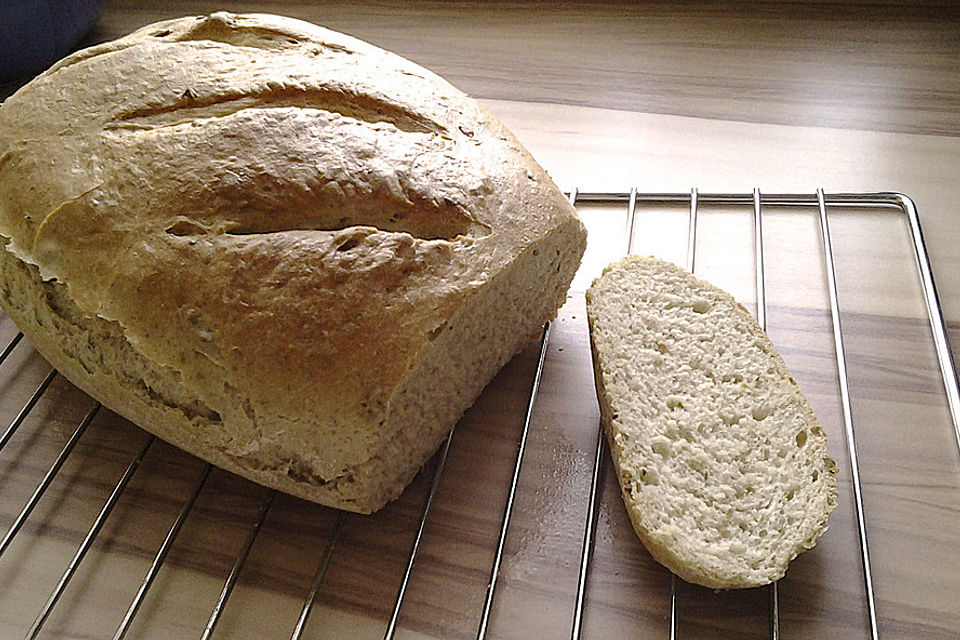 Olivenbrot aus dem Römertopf