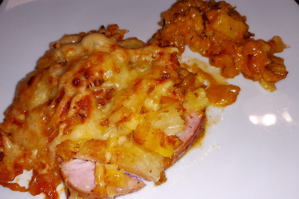 Kasseler mit Rösti - Ecken und Käse überbacken