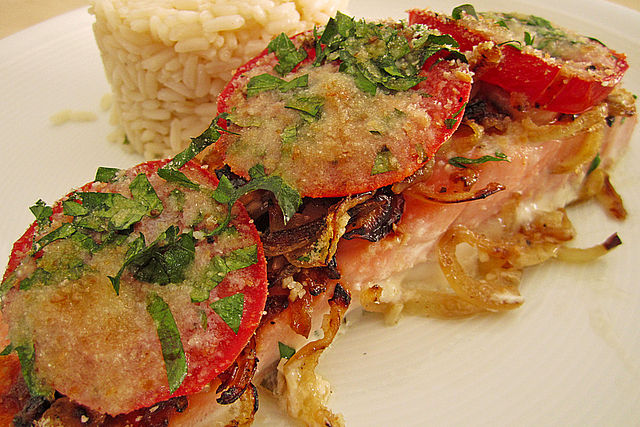 Fisch mit Zwiebeln und Tomaten von BeKe20