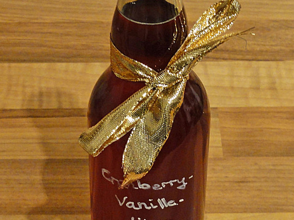 Cranberrie - Vanille - Likör von andy67| Chefkoch